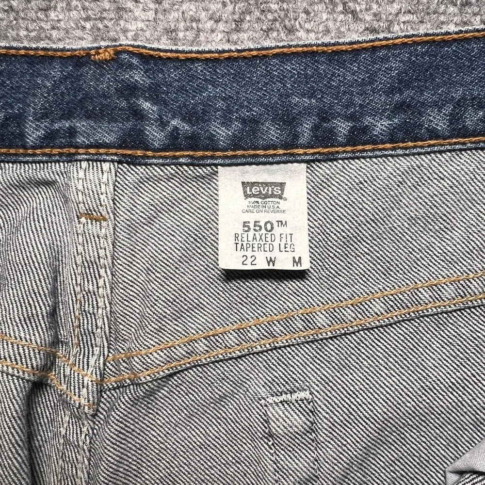 VTG Levis 550 Jeans Womens 22W Relaxed Fit Tapered Leg Made USA 99' Dark Wash‎